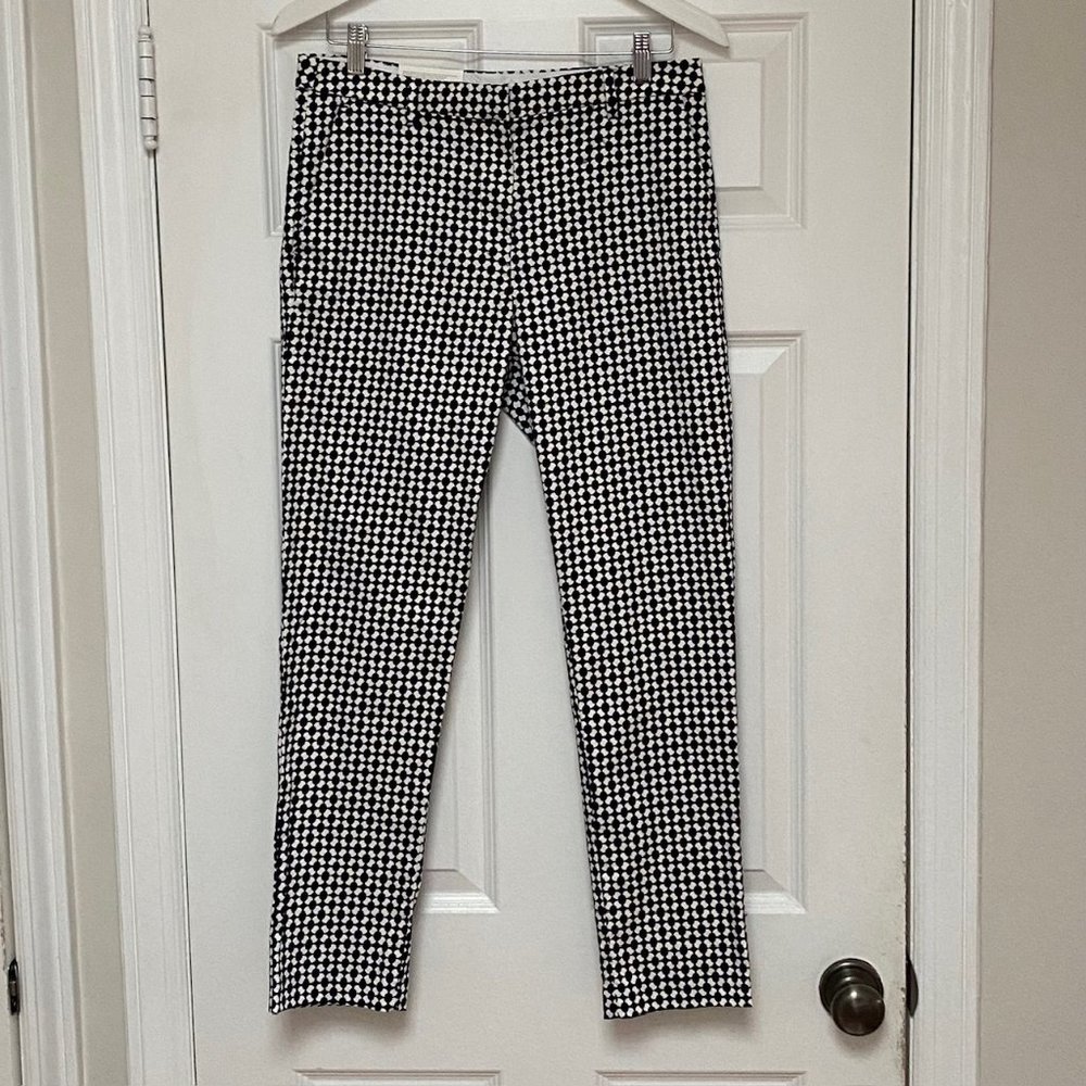 H&M Black and White Patterned Ankle Length Slacks, Size 10
